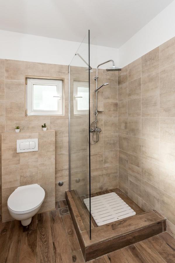 שיבניק Apartment Vice מראה חיצוני תמונה